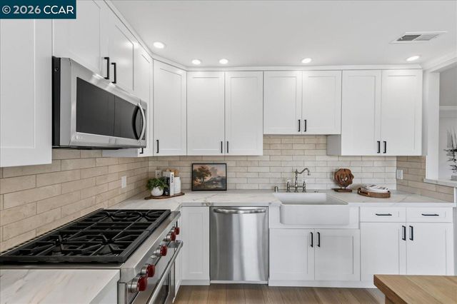 1150 Canyonwood Ct 4, Walnut Creek, CA 94595
