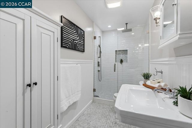 1150 Canyonwood Ct 4, Walnut Creek, CA 94595