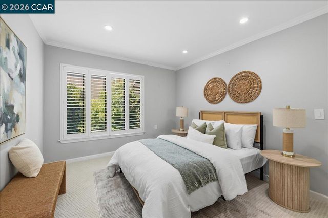 1150 Canyonwood Ct 4, Walnut Creek, CA 94595