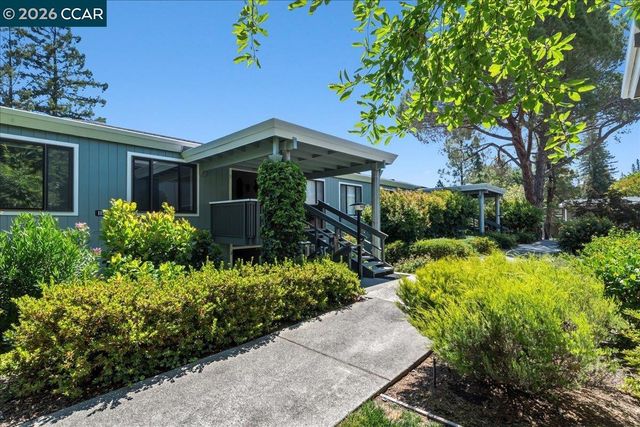 1150 Canyonwood Ct 4, Walnut Creek, CA 94595