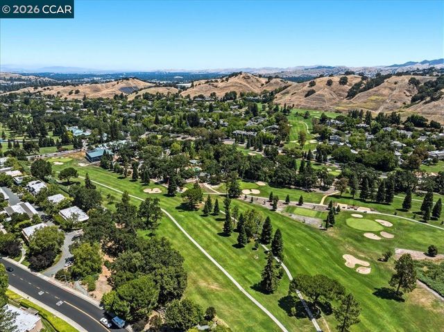 1150 Canyonwood Ct 4, Walnut Creek, CA 94595