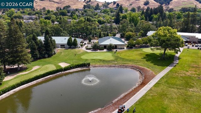 1150 Canyonwood Ct 4, Walnut Creek, CA 94595