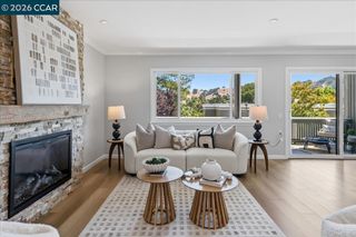 1150 Canyonwood Ct 4, Walnut Creek, CA 94595