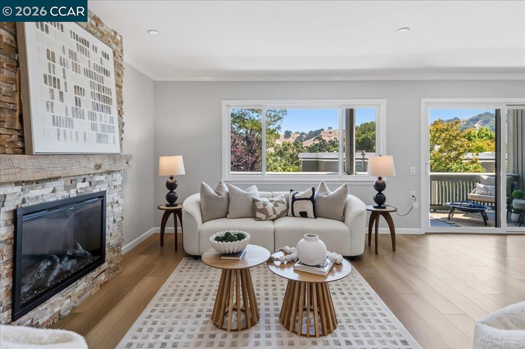 1150 Canyonwood Ct 4, Walnut Creek, CA 94595