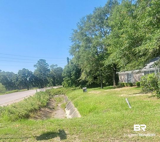 6241 Woodside Drive, Theodore, AL 36582