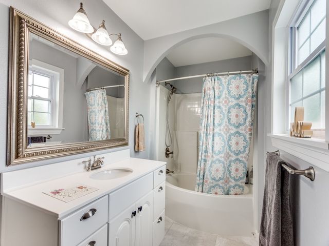 3417 Stadium Drive, Fort Worth, TX 76109