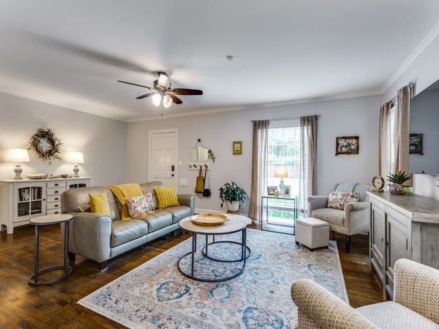 3417 Stadium Drive, Fort Worth, TX 76109