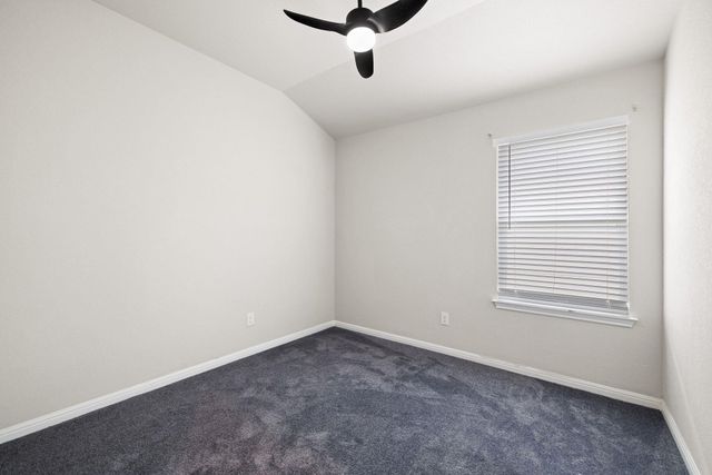 202 Low Bramble DR, Hutto, TX 78634