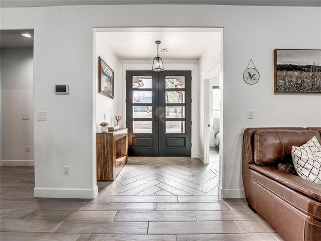 12573 Sweet Point, Guthrie, OK 73044