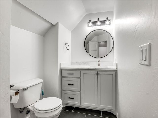 12573 Sweet Point, Guthrie, OK 73044