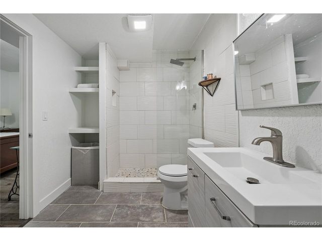 117 Willowleaf Dr, Littleton, CO 80127