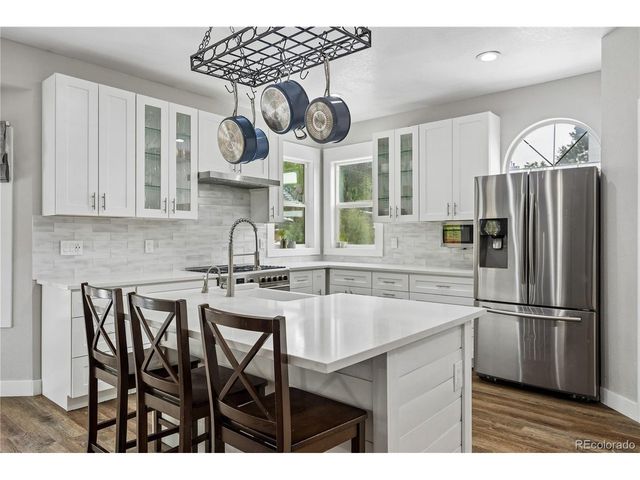 117 Willowleaf Dr, Littleton, CO 80127