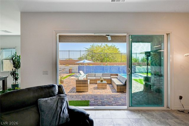 33 Reverie Heights Avenue, Henderson, NV 89011