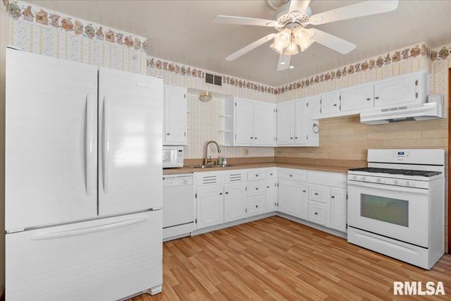 2505 S 5TH Street, Springfield, IL 62703