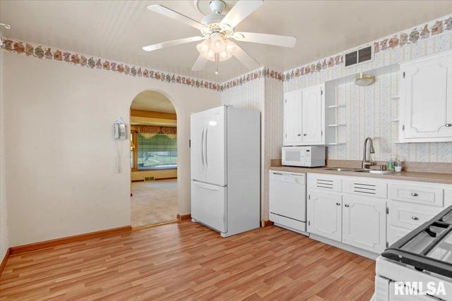 2505 S 5TH Street, Springfield, IL 62703