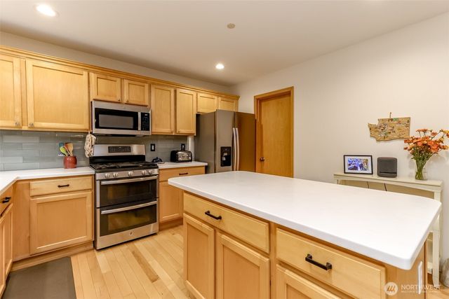 1502 Jensen Avenue, Dupont, WA 98327