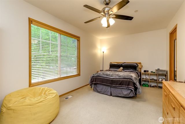 1502 Jensen Avenue, Dupont, WA 98327