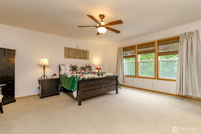 1502 Jensen Avenue, Dupont, WA 98327