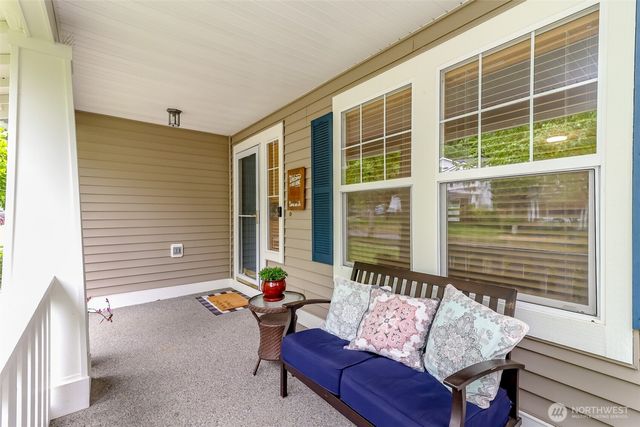 1502 Jensen Avenue, Dupont, WA 98327