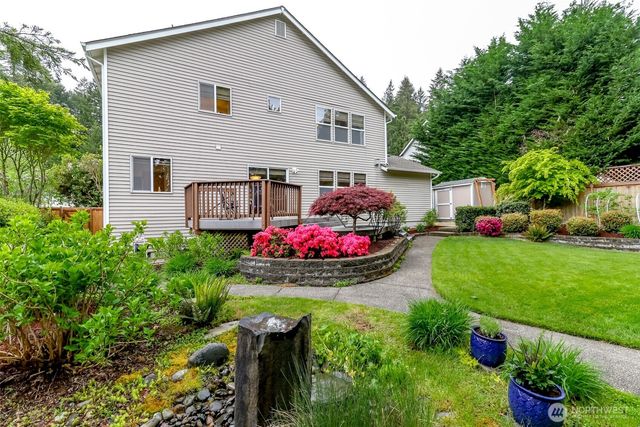1502 Jensen Avenue, Dupont, WA 98327