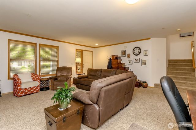 1502 Jensen Avenue, Dupont, WA 98327