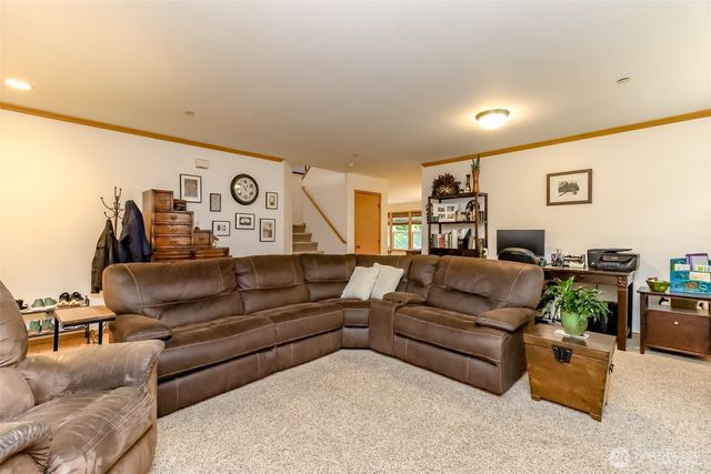 1502 Jensen Avenue, Dupont, WA 98327