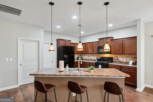 6031 Heisler Street, Rex, GA 30273