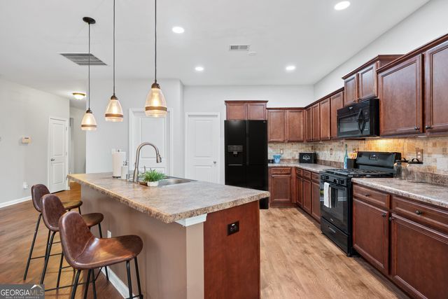 6031 Heisler Street, Rex, GA 30273