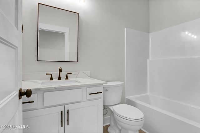 101 Captains Lane, Sneads Ferry, NC 28460