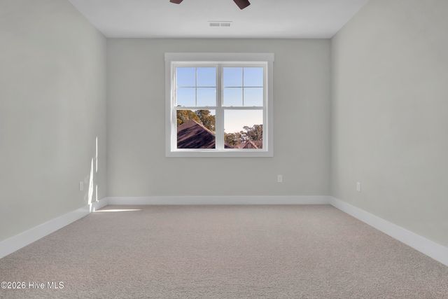 101 Captains Lane, Sneads Ferry, NC 28460