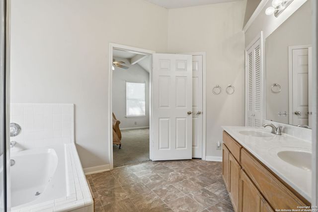 5123 Pine Lake, San Antonio, TX 78244