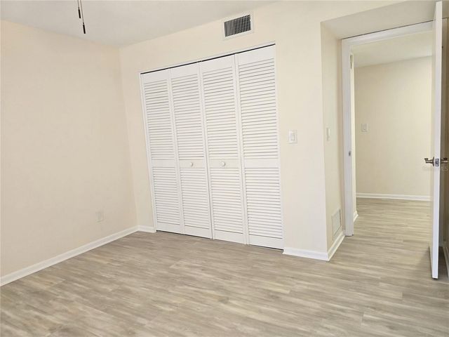 3031 COUNTRYSIDE BOULEVARD 35C, Clearwater, FL 33761