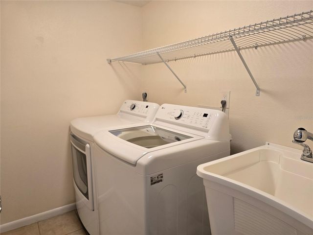 3031 COUNTRYSIDE BOULEVARD 35C, Clearwater, FL 33761