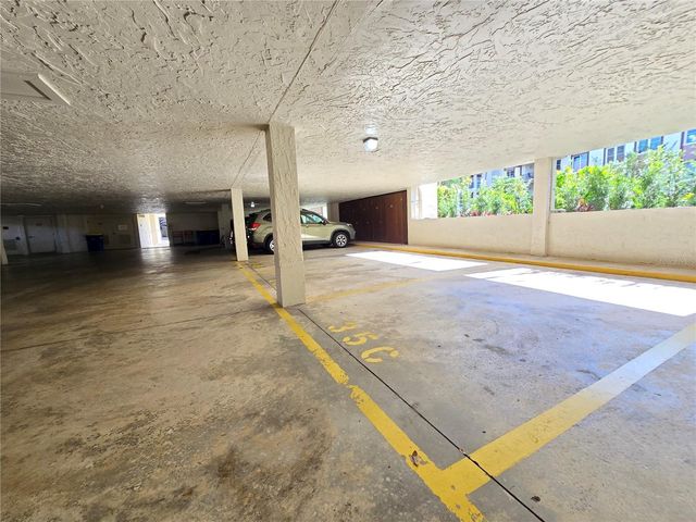 3031 COUNTRYSIDE BOULEVARD 35C, Clearwater, FL 33761