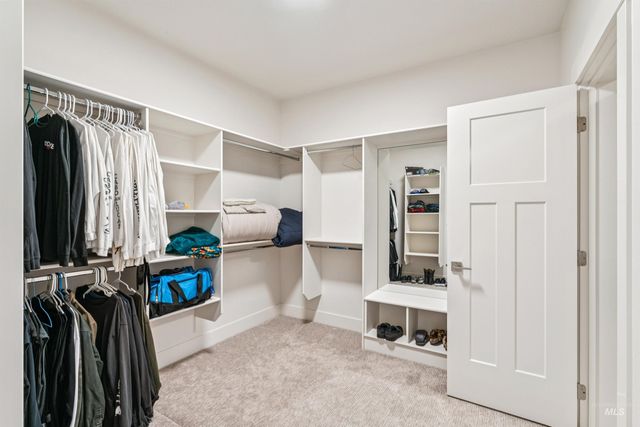 7522 E Newcastle Dr, Nampa, ID 83687