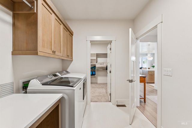 7522 E Newcastle Dr, Nampa, ID 83687