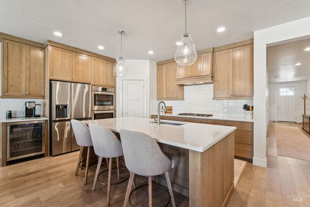 7522 E Newcastle Dr, Nampa, ID 83687