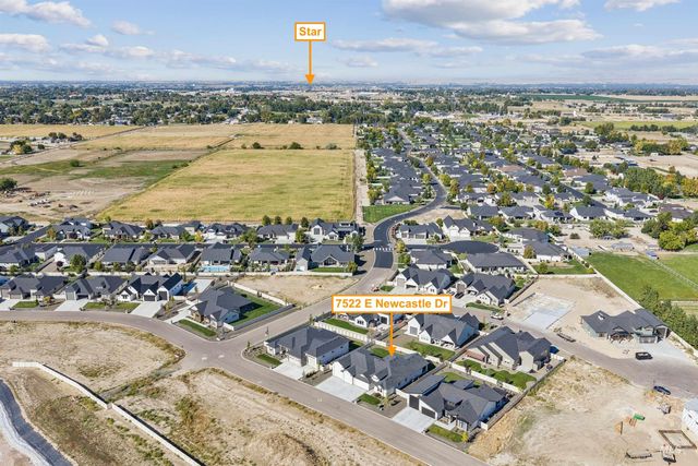 7522 E Newcastle Dr, Nampa, ID 83687