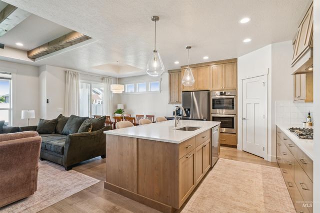 7522 E Newcastle Dr, Nampa, ID 83687
