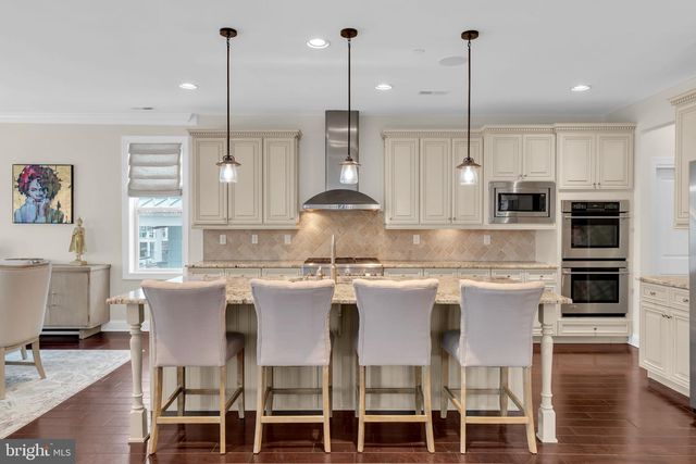 21 OCEAN TERR, Long Branch, NJ 07740