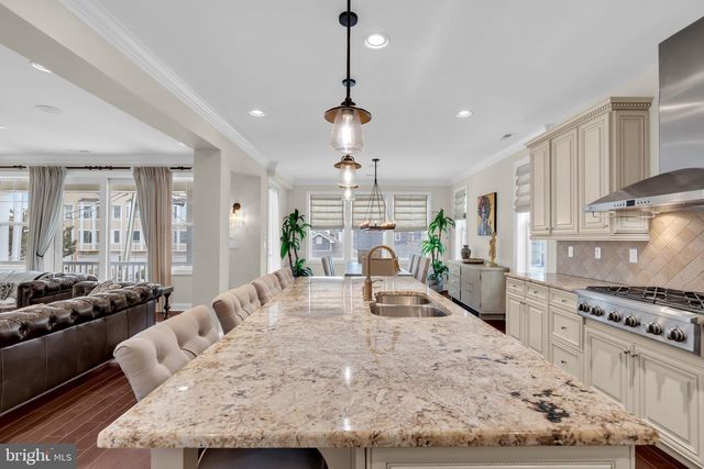 21 OCEAN TERR, Long Branch, NJ 07740