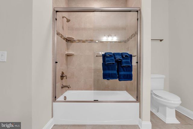 21 OCEAN TERR, Long Branch, NJ 07740