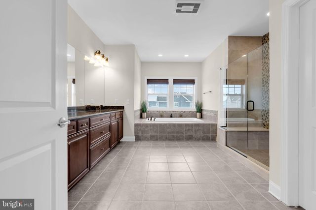 21 OCEAN TERR, Long Branch, NJ 07740