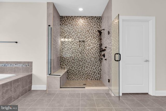 21 OCEAN TERR, Long Branch, NJ 07740