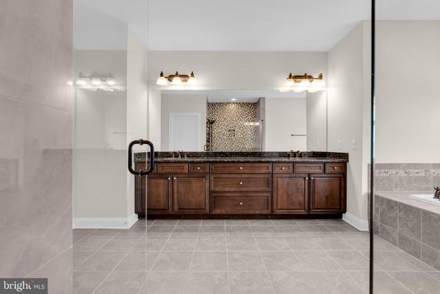 21 OCEAN TERR, Long Branch, NJ 07740