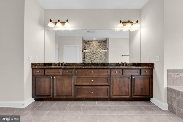 21 OCEAN TERR, Long Branch, NJ 07740