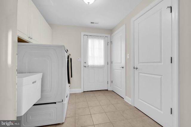 21 OCEAN TERR, Long Branch, NJ 07740