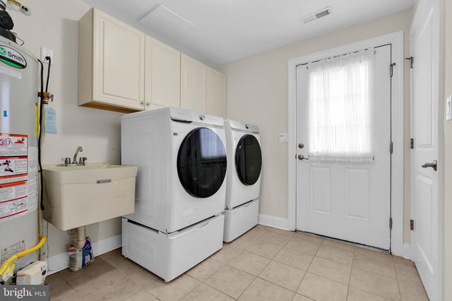 21 OCEAN TERR, Long Branch, NJ 07740