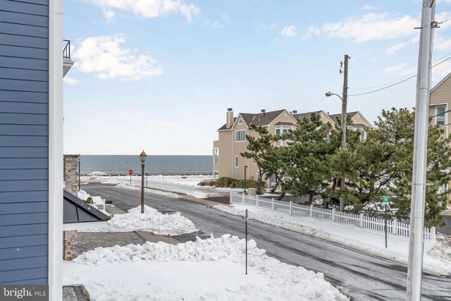 21 OCEAN TERR, Long Branch, NJ 07740