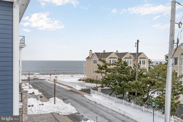 21 OCEAN TERR, Long Branch, NJ 07740